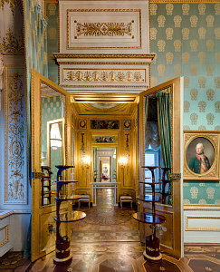 Albertina Vienna: Gold Cabinet