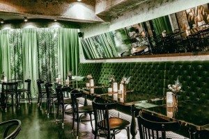 restaurant and bar Motto: interiors
