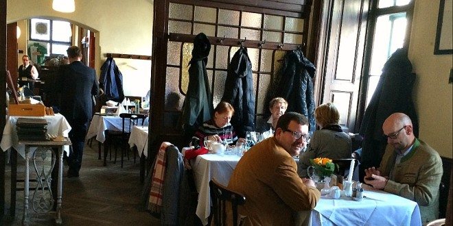restaurants in Vienna: Gmoakeller
