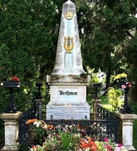 Vienna tours: Beethoven's grave
