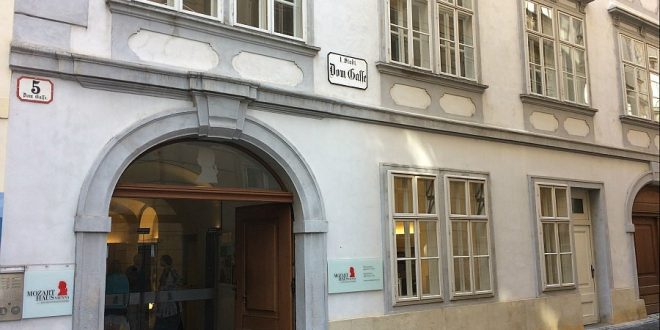 Mozarthaus Wien: Fassade