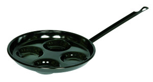 Enamel cookware review: black enamel egg pan